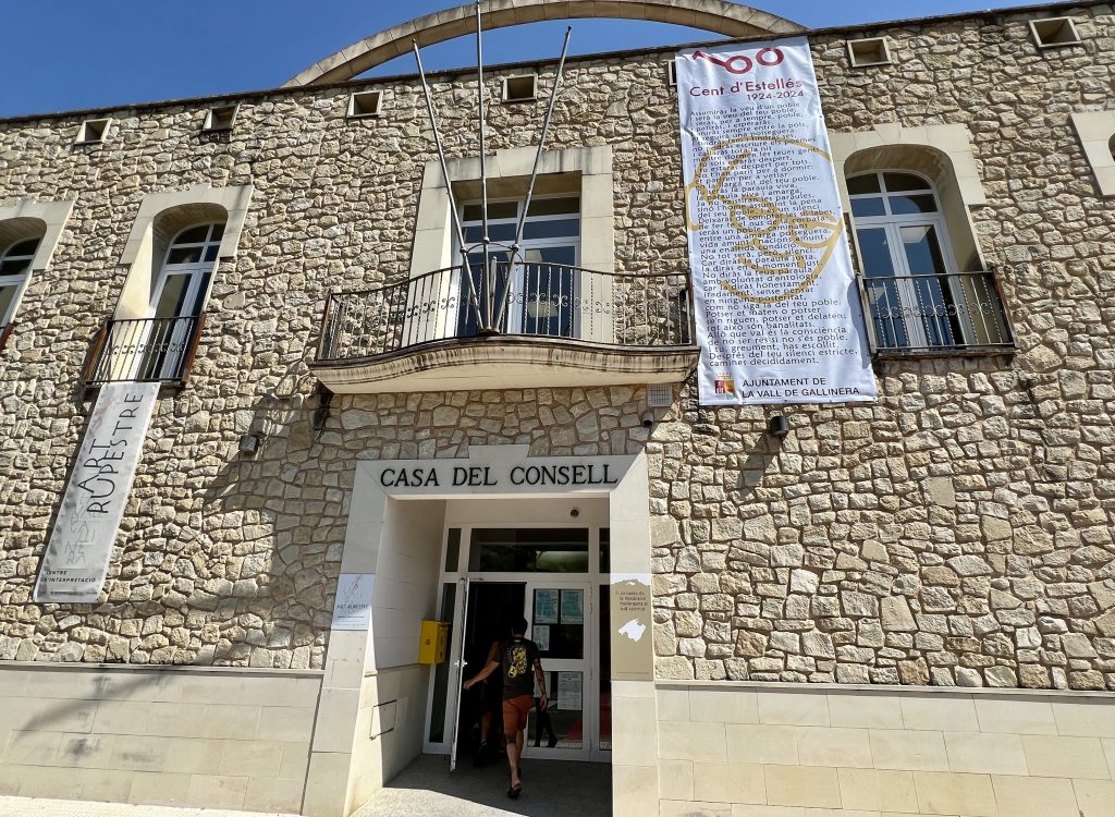 Cent Anys d'Estellés a la Vall de Gallinera